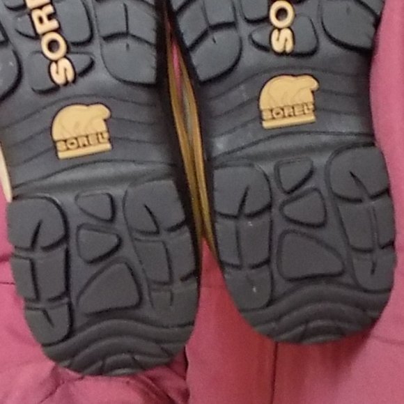 Sorel Waterfall low suede waterproof boot EU37 US6 - Picture 11 of 11